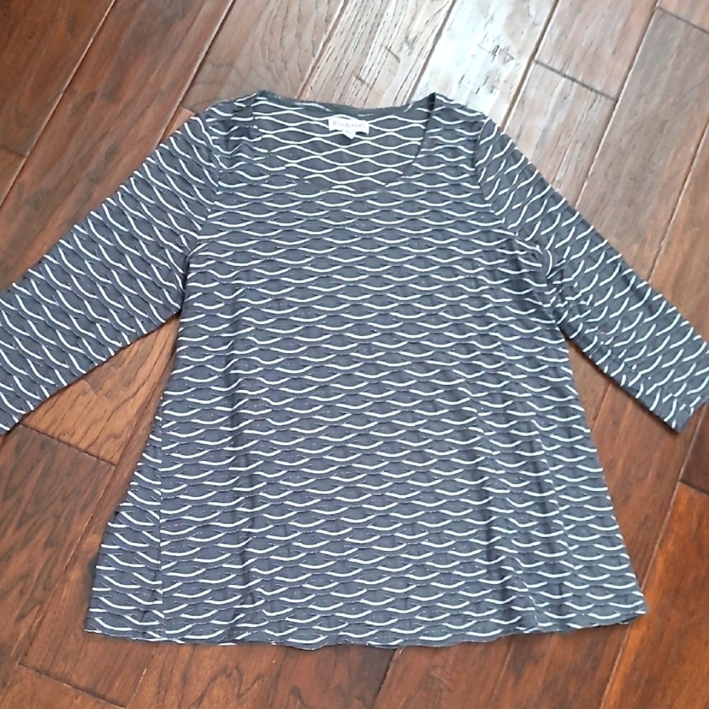 Kim Rogers Grey & White Long Sleeve Top with Silver Threading size XL